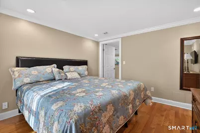 236 Clintonville Lane, North Haven, CT 06473 - Photo 9