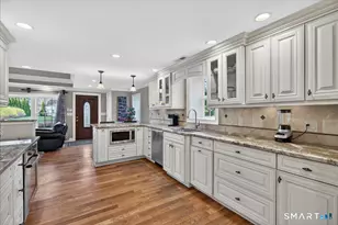 236 Clintonville Ln, North Haven, CT 06473 - Photo 3