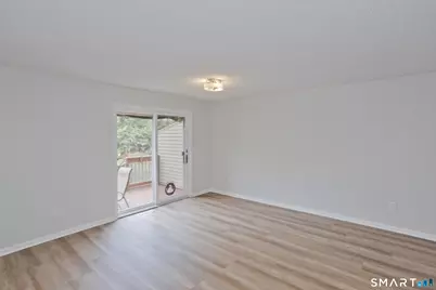 39 Fox Hollow Drive #39, Windsor Locks, CT 06096 - Photo 9