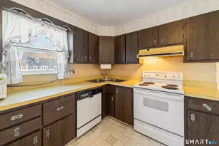 54 Coolridge Rd, Milford, CT 06460 - Photo 7