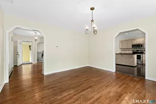 12 Heritage Dr, Danbury, CT 06811 - Photo 7