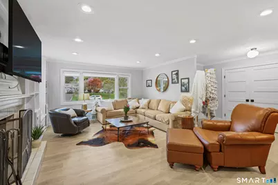28 Kingston Road, Trumbull, CT 06611 - Photo 7