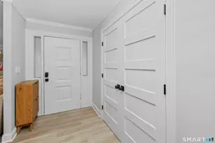 28 Kingston Rd, Trumbull, CT 06611 - Photo 3