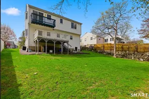 103 Ledge Ln, Stamford, CT 06905 - Photo 3
