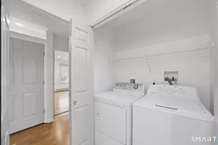 103 Ledge Ln, Stamford, CT 06905 - Photo 13
