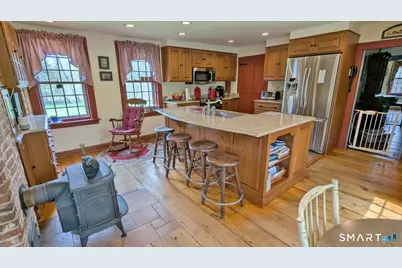 355 Wall Street, Hebron, CT 06248 - Photo 11