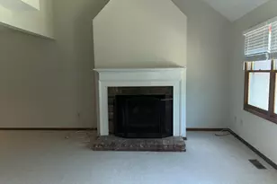 17 Eagle Rock Cir, Monroe, CT 06468 - Photo 11