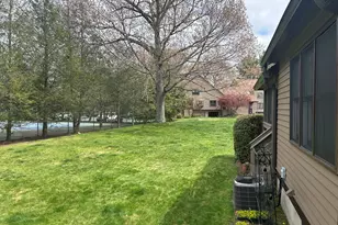 17 Eagle Rock Cir, Monroe, CT 06468 - Photo 15