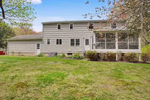 45 Wendover Rd, Trumbull, CT 06611 - Photo 33