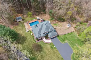 28 Blackmer Downs Rd, Thompson, CT 06255 - Photo 5