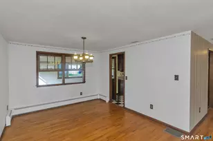 4 Winthrop Rd, Windsor, CT 06095 - Photo 9