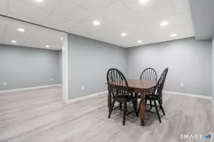 61 Sharon Ct, Shelton, CT 06484 - Photo 25