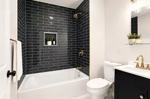 6 Peach St, Waterbury, CT 06708 - Photo 25
