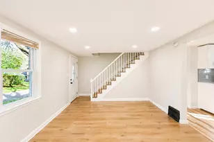 6 Peach St, Waterbury, CT 06708 - Photo 17