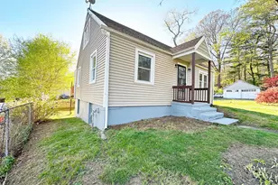 6 Peach St, Waterbury, CT 06708 - Photo 3