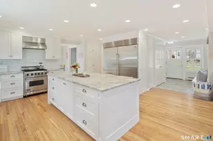 7 Waverly Rd, Darien, CT 06820 - Photo 9