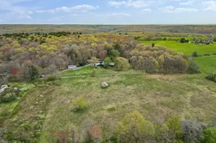 34 Black Snake Ln, Bridgewater, CT 06752 - Photo 3