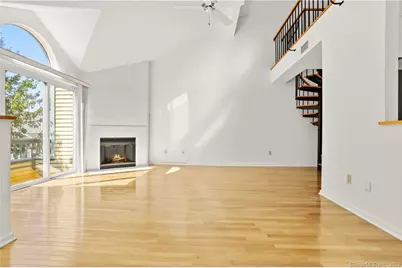 15 Perry Avenue #A4, Norwalk, CT 06850 - Photo 3