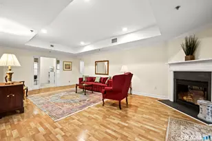 25 Cassandra Blvd, West Hartford, CT 06107 - Photo 7