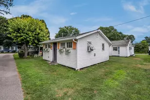 92 Fourth Ave, Madison, CT 06443 - Photo 15