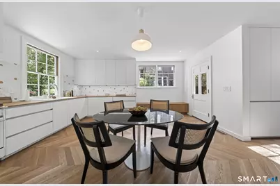 376 Saint Ronan Street, New Haven, CT 06511 - Photo 21