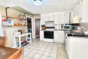 647 Bronson Rd, Fairfield, CT 06890 - Photo 13