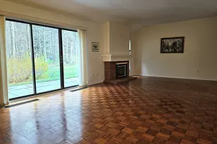 69 Heritage Vlg, Southbury, CT 06488 - Photo 11