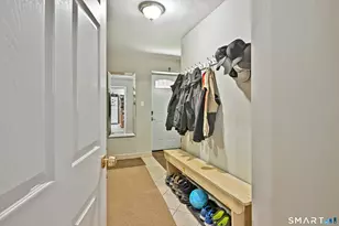 125 Joffre Ave, Stamford, CT 06905 - Photo 3