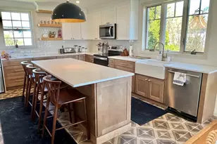 39 Main St, Stonington, CT 06378 - Photo 7