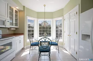 10 Hayestown Rd, Danbury, CT 06811 - Photo 13