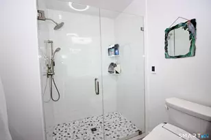 25 Center Terrace, Stamford, CT 06906 - Photo 13