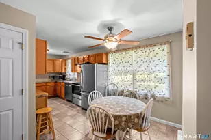 38 Ayers Dr, Canterbury, CT 06331 - Photo 5