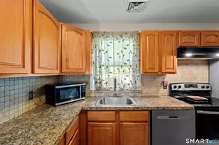 38 Ayers Dr, Canterbury, CT 06331 - Photo 9