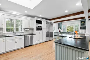 10 Hyde Ridge Rd, Weston, CT 06883 - Photo 9