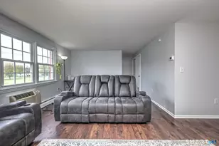 1254 Farmington Ave, Farmington, CT 06032 - Photo 9