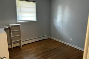 87 Worcester Ave, Waterbury, CT 06705 - Photo 15