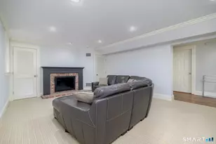 47 Indian Harbor Dr, Greenwich, CT 06830 - Photo 27