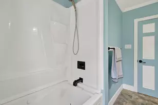 16 School St, Stonington, CT 06355 - Photo 23
