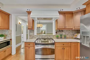 149 Westland Ave, West Hartford, CT 06107 - Photo 7