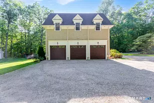 32 Lobdell Ln, Easton, CT 06612 - Photo 37