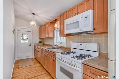 35 Mill Road, Woodbury, CT 06798 - Photo 3
