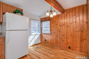 35 Mill Rd, Woodbury, CT 06798 - Photo 5
