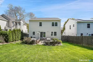 71 Elizabeth Ave, Stamford, CT 06907 - Photo 29