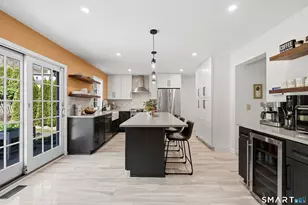 71 Elizabeth Ave, Stamford, CT 06907 - Photo 13