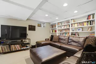71 Elizabeth Ave, Stamford, CT 06907 - Photo 27