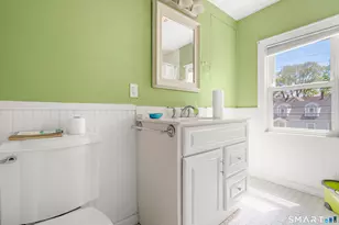 9 Reservoir St, Bethel, CT 06801 - Photo 23