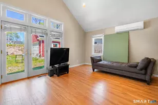 9 Reservoir St, Bethel, CT 06801 - Photo 25