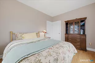 14 Essex Gln Dr, Essex, CT 06426 - Photo 27