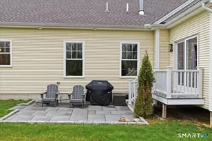 14 Essex Gln Dr, Essex, CT 06426 - Photo 3