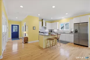 14 Essex Gln Dr, Essex, CT 06426 - Photo 13